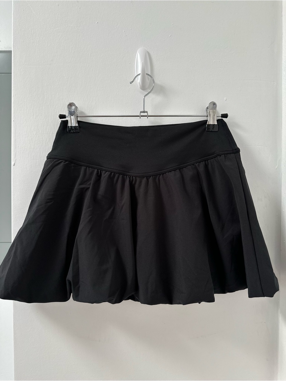 Hollister Gilly Hicks Bubble  Skort